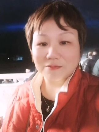#人山人海太热闹了