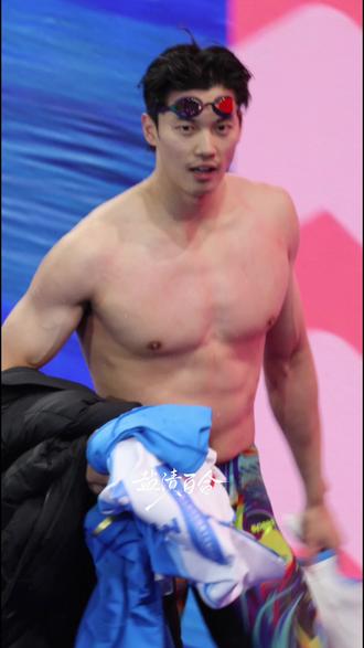 答应送我最美那朵水花可以吗#汪顺