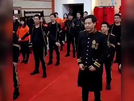 雷军反向营销小米耳机,这操作太绝了#小米耳机 #鹅机 #雷军