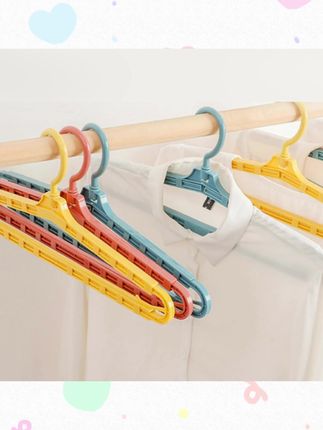 可伸缩晒浴巾衣架,多功能实用之选 #家用晾衣架 #可伸缩衣架 #无痕衣架 #多功能晾衣架 #晒浴巾衣架