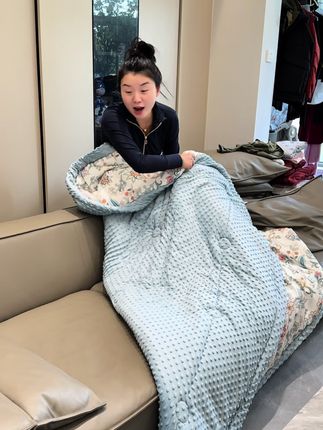 这个价格,不管家里缺不缺被子都去拍一单,柔软舒服还特别保暖~#豆豆被 #柔软舒适