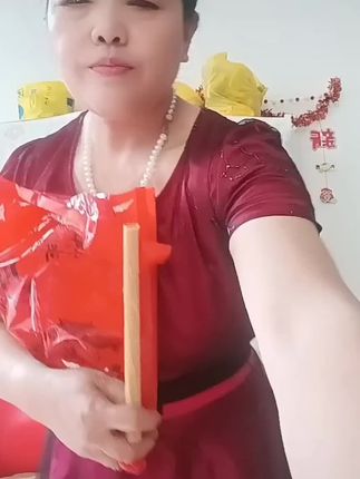 #好物分享。给大家分享豆制品。手工制作。有一次性的雨衣有午休的折叠躺椅。有需要的点击小黄车。