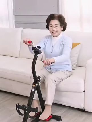 老人家用健身车中老年人手部腿部训练可调脚踏车居家踏步机#老人健身脚踏机 #脚踏机 #踏步机 #老人健身 #老人运动 @DOU+小助手