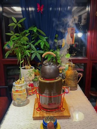 做一个安静的女子,不悲不喜,不争不抢,不浮不躁,境随心变,静由心生,心静,福自来。