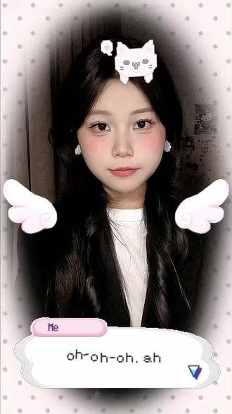 想变成章鱼 一下能扇八个人#手势舞 #自拍🤳