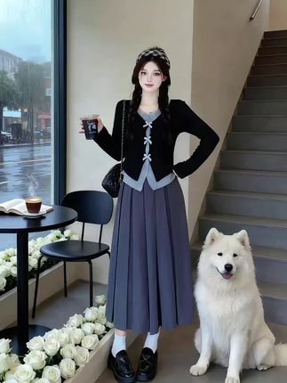 #小个子秋冬穿搭 #入秋穿搭 #秋冬穿搭新鲜感在线 #早秋才是甜妹的主场 #原创设计感两件套
