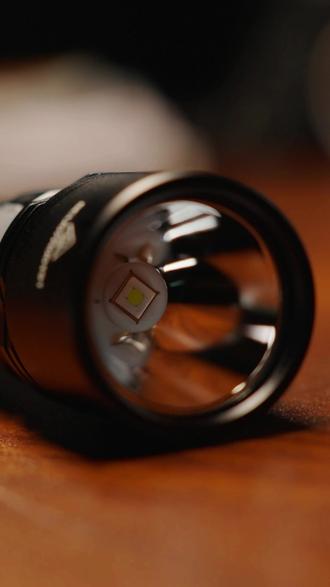 菲尼克斯C5pro,定位明确的手电.. #手电 #男人的玩具 #Fenix #强光手电 #让我看看你有什么好东西