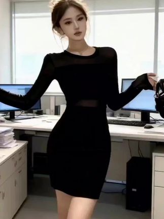 #穿出你的时尚你的感觉 #装酷系列 #随意穿搭 #我的魅力不止一面 #谁还不是小腰精 @DOU+小助手