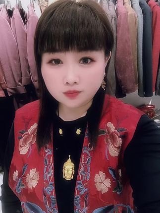 秋风吹来小欢喜,说给落日说给你,人生漫漫别着急,柳暗花明有归期,又是一季秋风起,抖音热歌,秋风吹来小欢喜