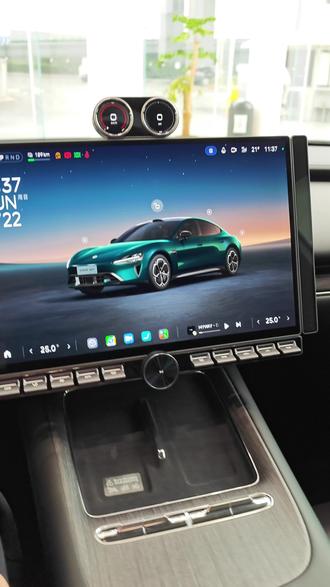 别的不说了,快把这些萌宠给我更新到天际屏!#新一代SU7 #SU7 #小米SU7 #用车体验 #太可爱了吧