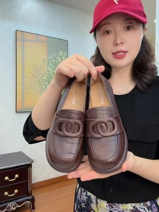 #夏日出街必备 #通勤单鞋推荐 #乐福鞋 #约会小心机穿搭 #闺蜜逛街同款