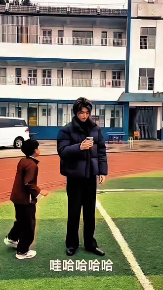 笑梗不笑人 坤坤真男人#蔡徐坤 #校园生活#ikun