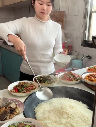 #美食 #剩米饭做法 #大米#长粒香米