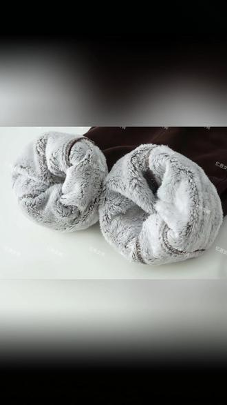 加绒阔腿裤 一条暖到飞起的神裤! #冬季穿搭 #高腰显瘦 #阔腿裤推荐 #保暖神裤 #2025新款