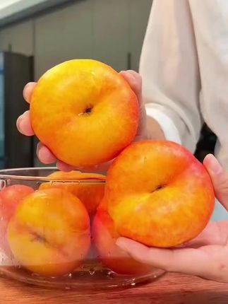 蒙阴黄金金霞油蟠桃彩虹蟠爆汁香甜现摘孕妇水果新鲜蒙阴黄桃3#新鲜采摘 #应季水果 #蒙阴蜜桃 #蟠桃 #香甜多汁