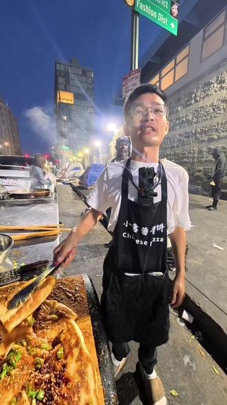 用酱香饼征服洛杉矶?精神小伙闯美国 有梦想敢拼就会有传奇 #抖音全民写作大赛 #热点新闻事件 #洛杉矶小唐 #酱香饼