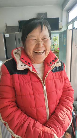 修洗衣机漏水和电源线