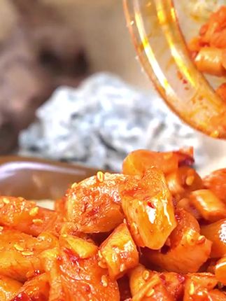 【菜小饱】香辣萝卜干*瓶农家下饭菜脆爽麻辣萝卜干香辣脆下饭菜,#菜小饱萝卜干 #香辣萝卜干 #农家下饭菜 #脆爽萝卜干 #麻辣下饭菜