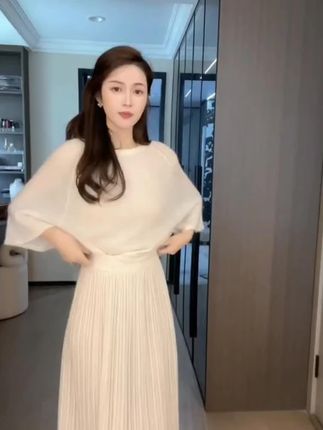 早秋时髦精看过来这款智性美人套装太绝了 #品质女装#优雅知性#小个子女生#时髦精的ootd #早秋穿搭