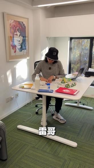 恭喜猜中成绩的朋友们!!雷哥来反馈啦! #热点 #上海马拉松 #横琴马拉松 #猜成绩 #你的人生才刚刚开始 @Mars.冬 @沈乌贼 @CC高小C @狄鋆 @程鸣(猛踢钢板中) @程鸣(猛踢钢板中)