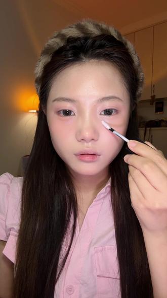 十几块钱的提亮液打出来这个效果! 谁看了不说一句牛#提亮 #原画师 #好物推荐🔥