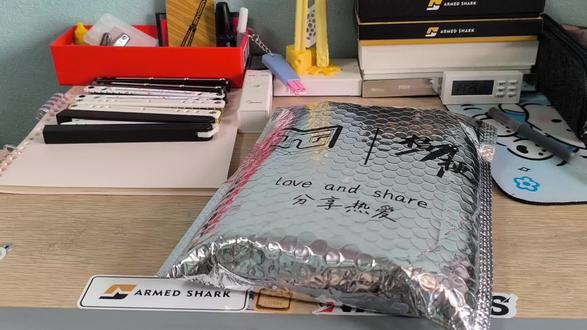 嘿嘿嘿,有点爱不释手了#班输造物 #蝴蝶刀