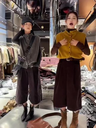 秋季新款减龄休闲时尚百搭针织衫马甲!#高级感穿搭 #气场全开 #休闲时尚穿搭 #欧韩穿搭 #优雅气质穿搭