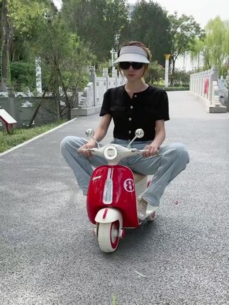#儿童电动摩托车 #萌娃骑车 #人类幼崽 #儿童充电摩托车 @巨量千川