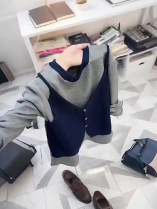 我喜欢秋天,是因为秋天可以穿各种好看的针织!#强烈推荐 #假两件针织衫 #怎么穿都好看