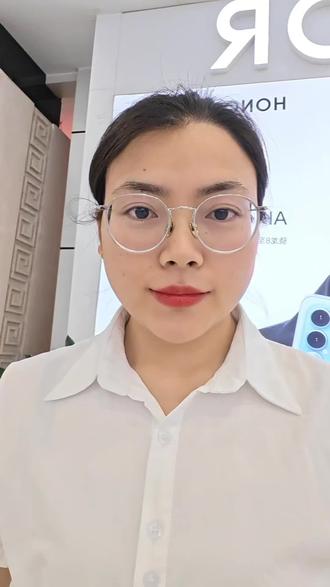 #荣耀500 系列 AI 2亿人像全能实况
如何玩转Live实况拼图出框
出框操作流程快来看看吧!