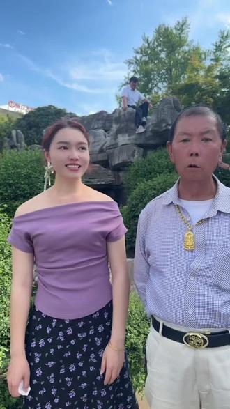 家人们 感冒一个星期一直没好 嗓子一直没好 今天和盘州刘老头 清唱一段 嗓子都还是哑的#山歌热门推送