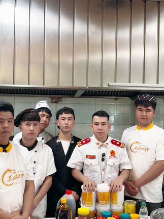 #干锅酱做法 #美食 #新疆美食 #米大师 @艾山江师傅 @米大师小号2)
