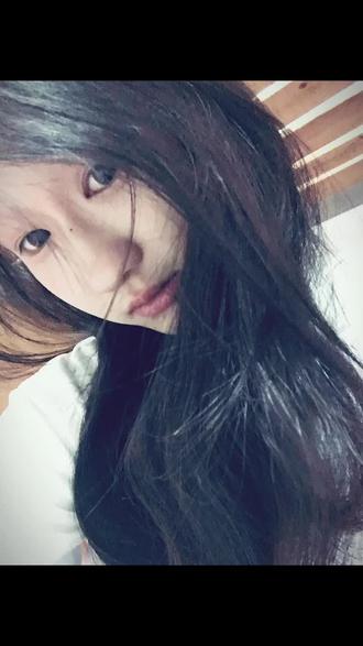 “幸福迢迢如流水 珍惜而寂静便好”