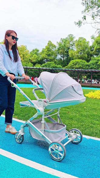 高颜值蛋壳 出门遛娃省心多了#婴儿车#母婴好物#孕期囤货#月子里的宝宝