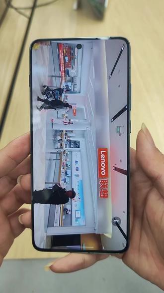 联想摩托x70air手机支持AI路人消除功能,你也快来试试吧。#联想 #天禧ai一体多端 #国补 #青山印象城 #拍照