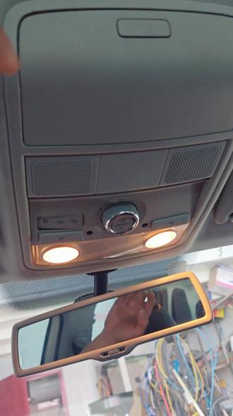 大众途观经典版天窗开关及饰板拆卸技巧