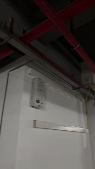 特斯拉等新能源汽车,为什么推荐选21KW的充电桩呢,今天给大家出一期教程#特斯拉 #充电桩安装 #新能源 #重庆充电桩安装