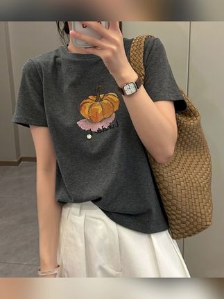 「趣味南瓜 印花刺绣」磨毛T恤女 秋季宽松圆领休闲百搭短袖 #短袖t恤 #显瘦遮肉 #宽松版型 #显瘦穿搭 @DOU+小助手