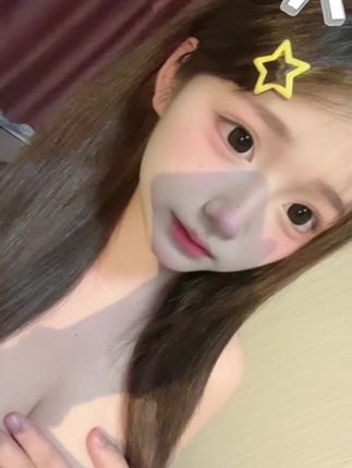 #正常穿搭无不良引导 #成年人 #歪头