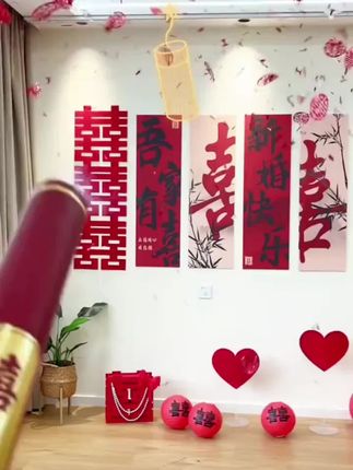 结婚的大礼炮千万别买贵了,我买的这个才3块多一根,接亲用既省事还有面子便宜好看,喷出来的效果也非常的喜庆,真的很推荐哦!#备婚日记 #备婚攻略 #婚礼倒计时#备婚女方需要准备什么 #礼花筒