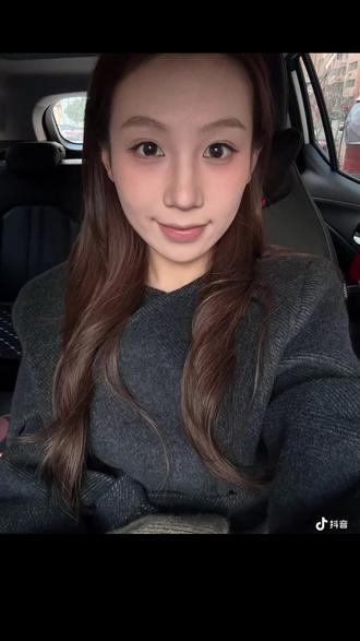 豆包帮你寻找网络双胞胎! #变美 #新手化妆 #素人改造 #爆改素人计划 #博主推荐