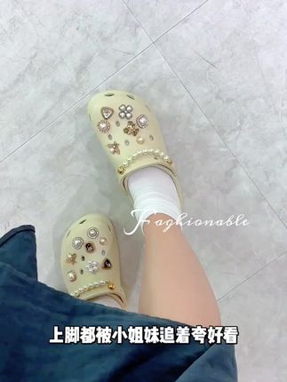 (增高5CM)云朵洞洞鞋女2025百搭夏季外穿防滑厚底时尚包头凉拖