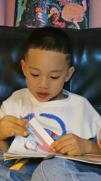 第15集 | 本期讲西周是怎么从太平盛世到灭亡的。历史没有偶然,衰败都是日积月累的结果。
下期一起解锁:东周的故事~
#儿童历史启蒙 #中华上下五千年 #西周 #周朝灭亡