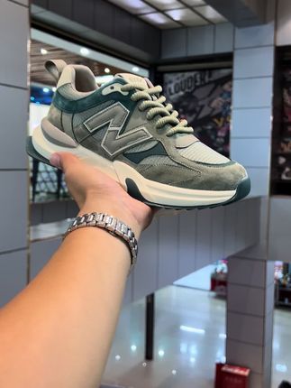 #时尚潮流休闲百搭 #潮鞋推荐好看不贵 #时尚感穿搭 #时尚气质穿搭 #品质男鞋