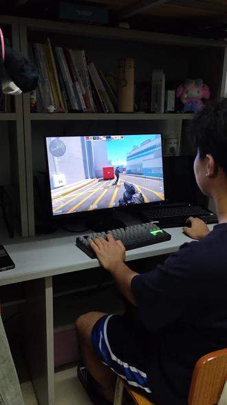 你买这种高价低配的显示器不亏麻了呀,年轻人怎么不听劝呢
#电竞显示器 #宿舍好物 #AMZFAST 25F6 #游戏显示器推荐