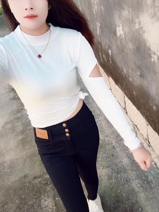 #高腰高弹小黑裤