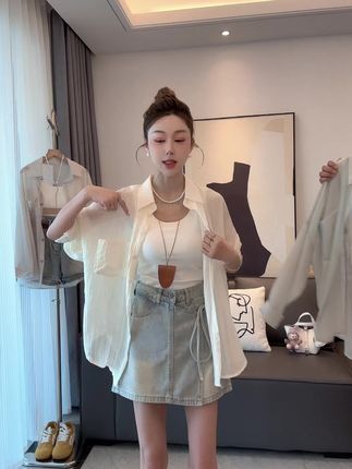 【新品推荐】2025夏新款女装百搭防晒衣,长袖宽松韩版设计,时尚显瘦透气,空调衫外搭必备!