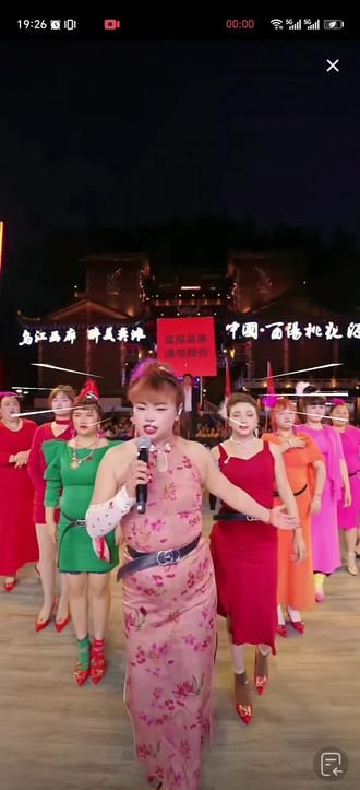 龙队快来,你的运镜师要被#小敏敏 带走了!#龙浩天#龙浩天团队