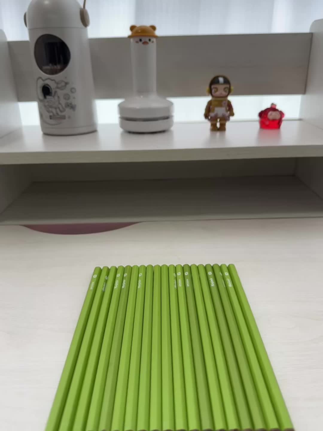 这个铅笔怎么能这么好用。#铅笔 #强烈推荐 #卡西米尔