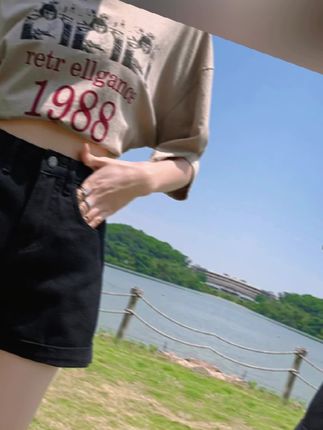 短裤高腰女牛仔短裤2025新款夏季显瘦外穿小个子卷边宽松阔腿热裤#短裤 #夏季穿搭 #牛仔短裤 #穿出自己的风格 @DOU+小助手